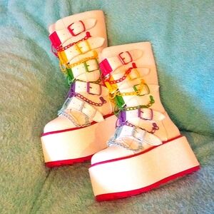 New YRU platform boots